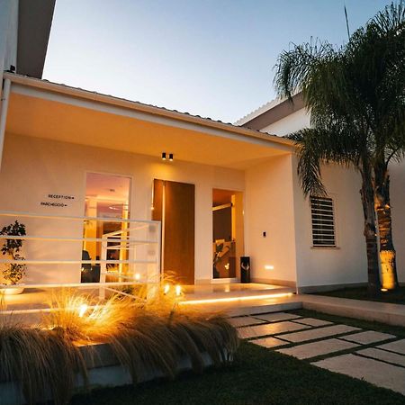 La Maison - Boutique Rooms Sperlonga Ngoại thất bức ảnh