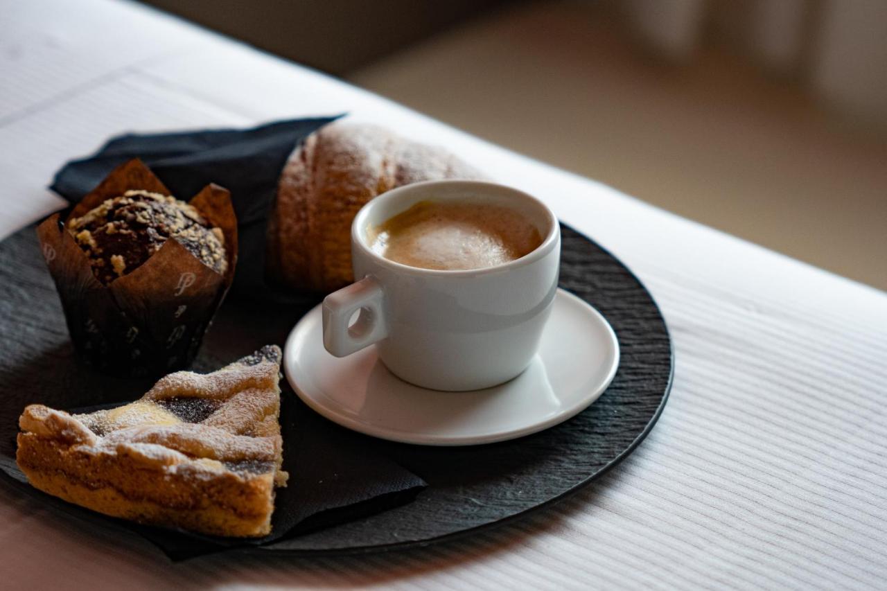 La Maison - Boutique Rooms Sperlonga Ngoại thất bức ảnh
