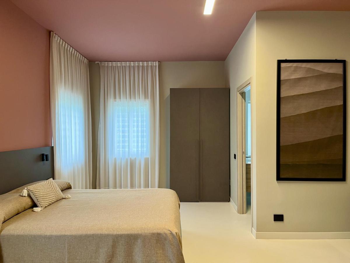 La Maison - Boutique Rooms Sperlonga Ngoại thất bức ảnh