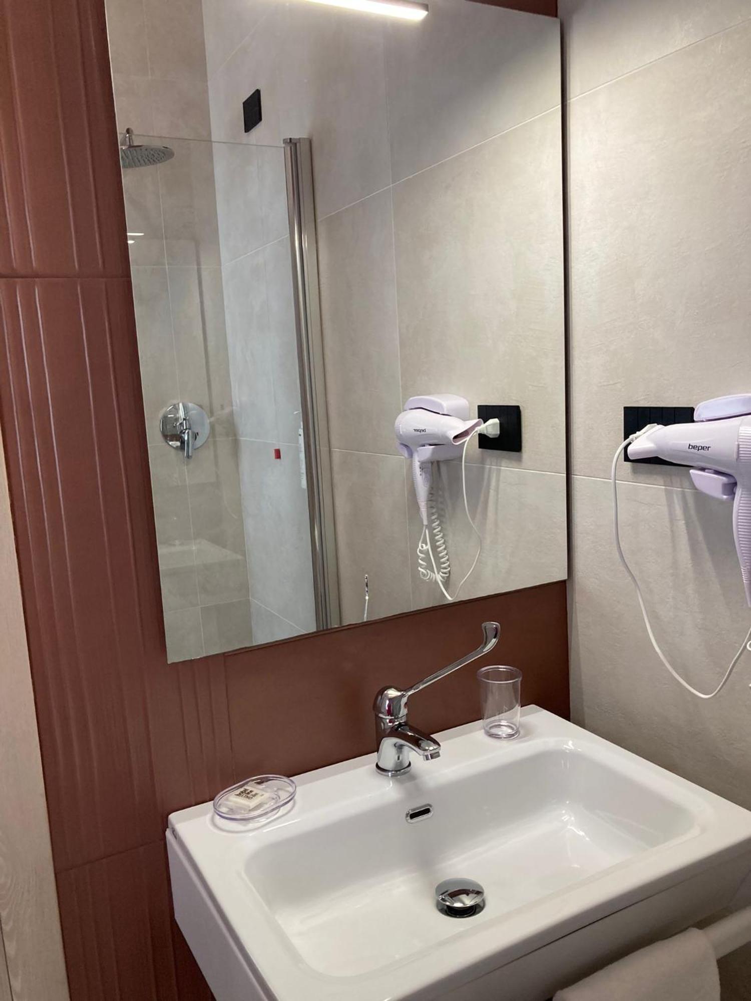 La Maison - Boutique Rooms Sperlonga Ngoại thất bức ảnh